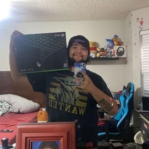 Meet your Posher, Hector